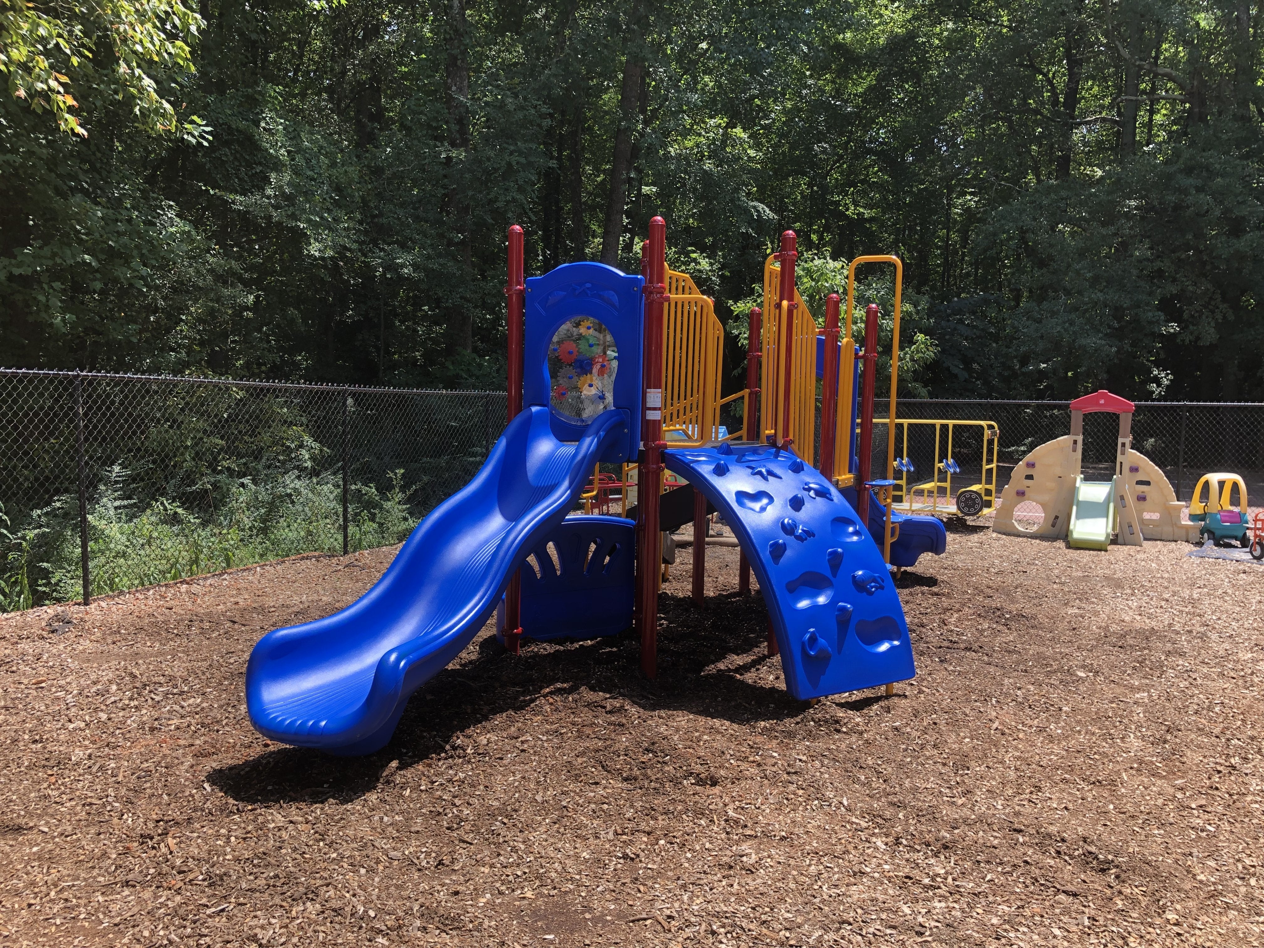 Grand Cove Playground - Image 9