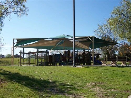 Mariner Hexagon Shade Structure with 6 Posts - Image 5