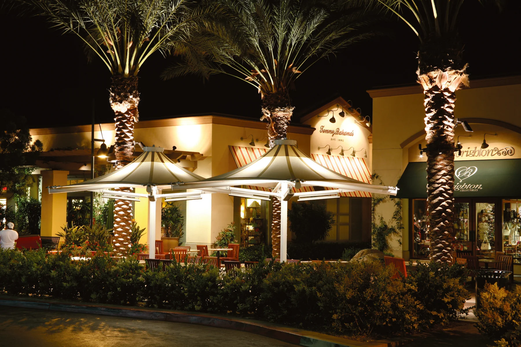 Twilite 4 Point Shade Structure - Image 5