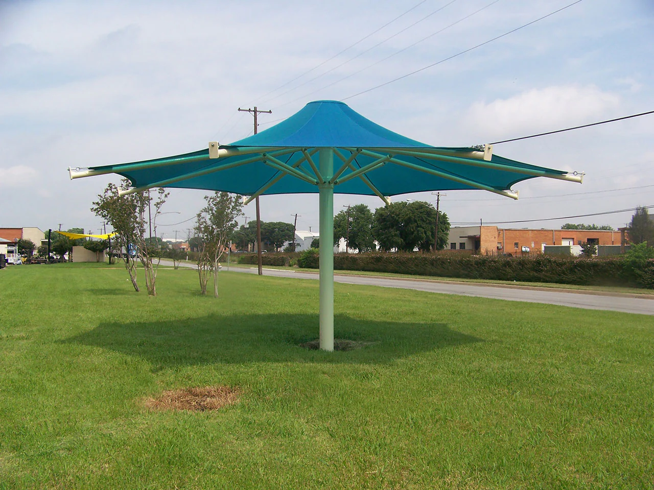 Twilite 8 Point Shade Structure - Image 5